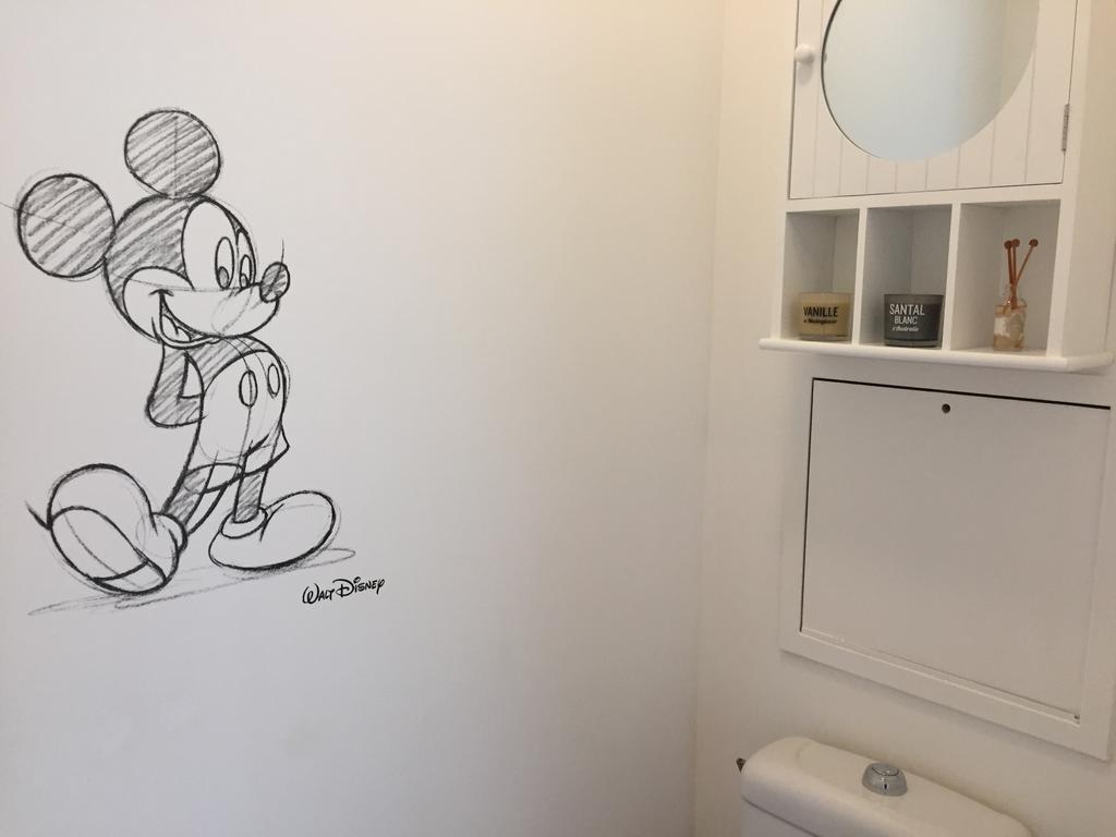 Julie'S Homes Disneyland Σερί Εξωτερικό φωτογραφία
