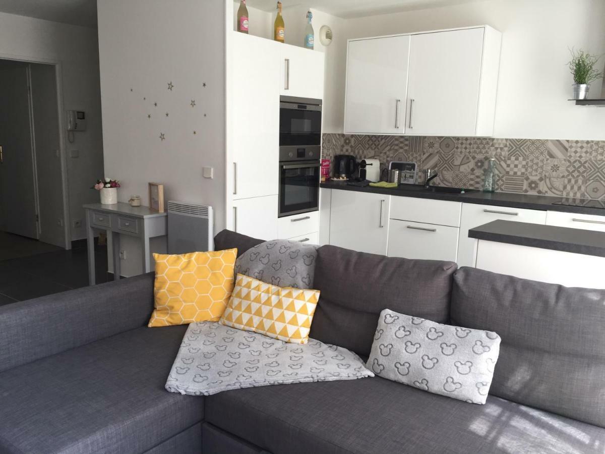 Julie'S Homes Disneyland Σερί Εξωτερικό φωτογραφία